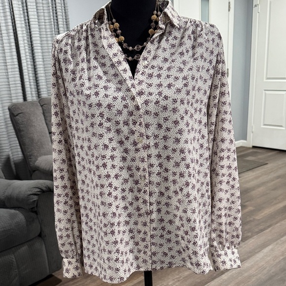 Elegant Floral Print Blouse - Picture 1 of 9